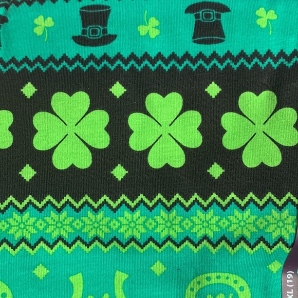 🍀Bundle of 2 St.Patrick’s Leggings - Picture 4 of 4